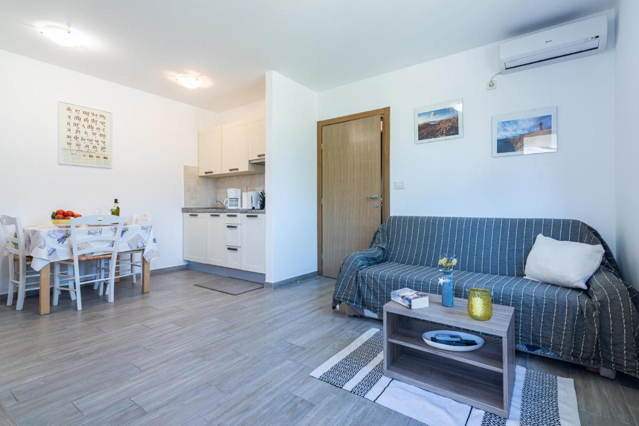 Apartments Garden Baska  Exterior photo